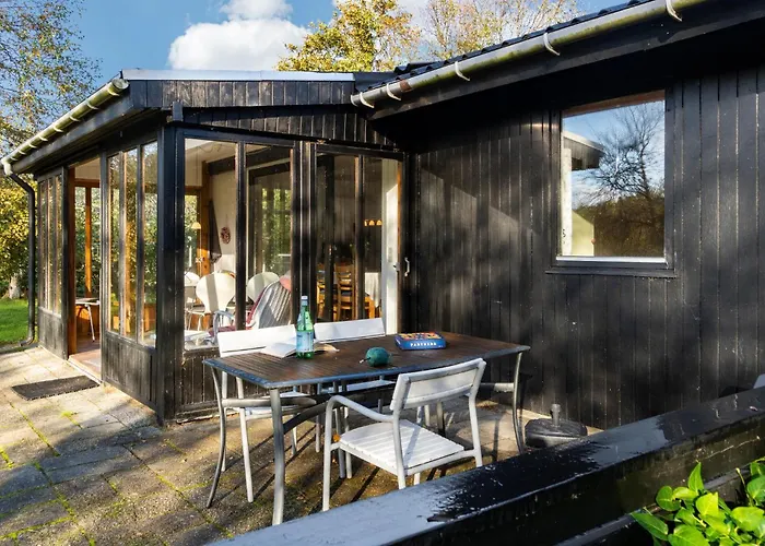 Pet Friendly In With Wifi Fanø